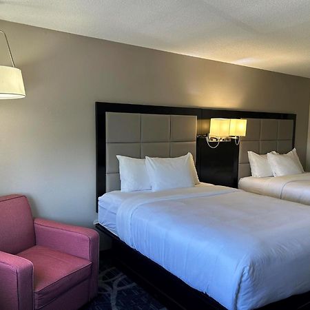 Comfort Inn & Suites Liverpool - Syracuse Екстериор снимка