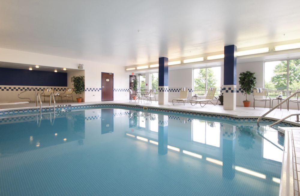 Comfort Inn & Suites Liverpool - Syracuse Екстериор снимка