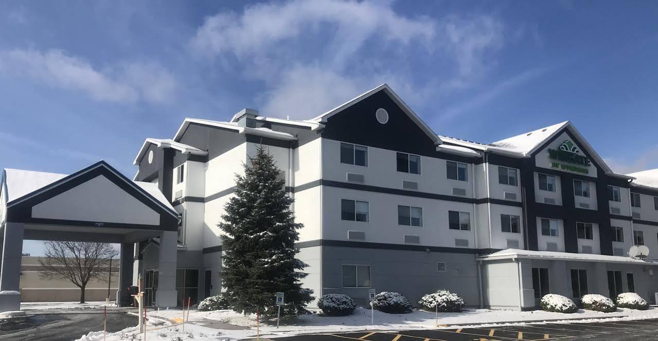 Comfort Inn & Suites Liverpool - Syracuse Екстериор снимка