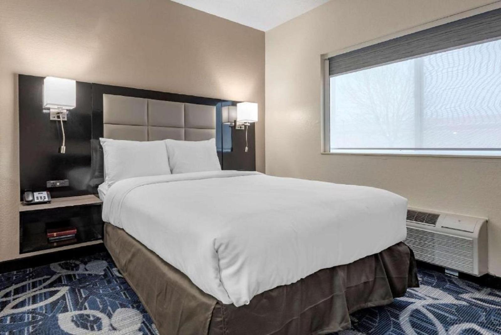 Comfort Inn & Suites Liverpool - Syracuse Екстериор снимка