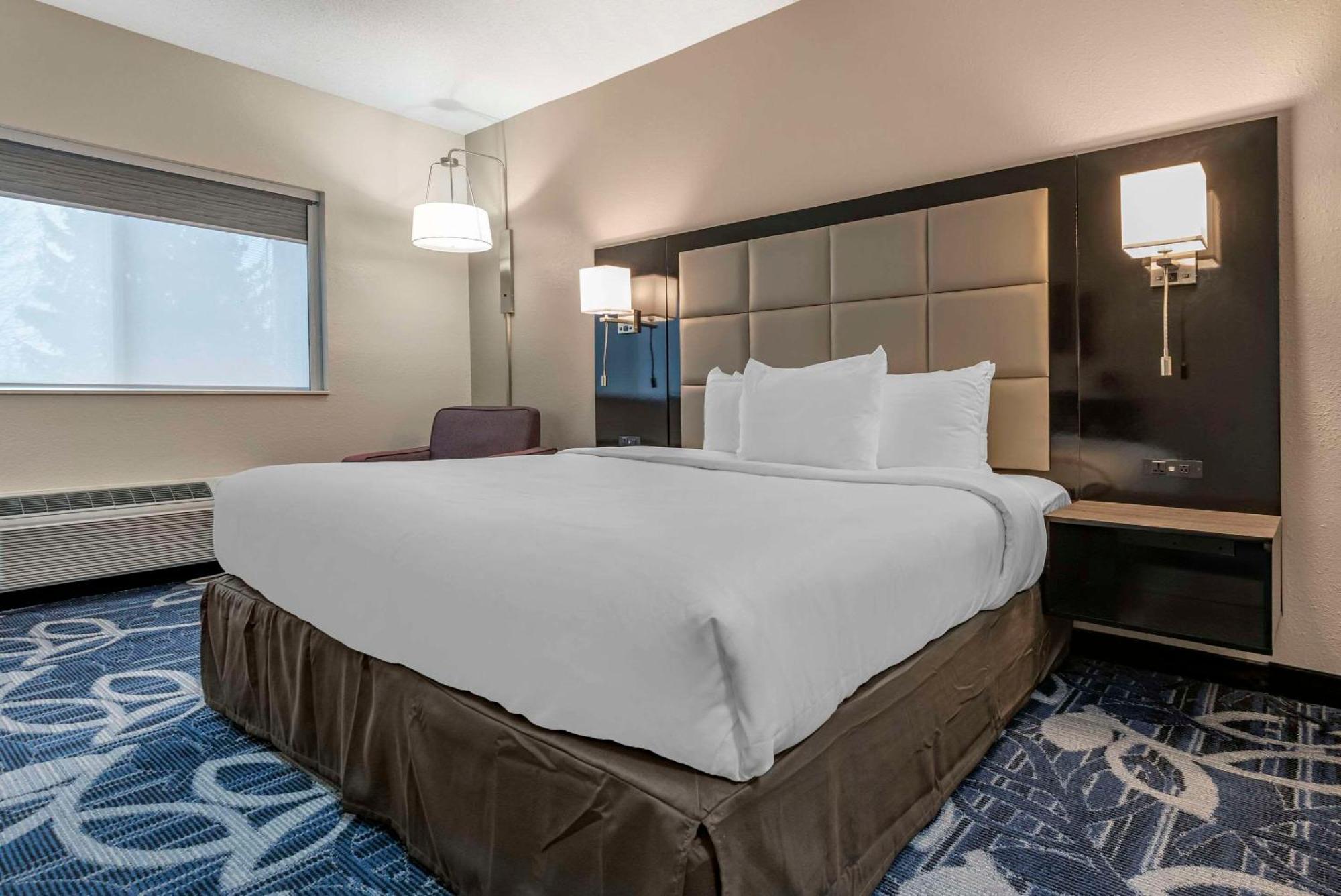 Comfort Inn & Suites Liverpool - Syracuse Екстериор снимка